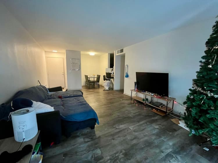Milwaukee County apartments for rent - image - large (32).jpeg
