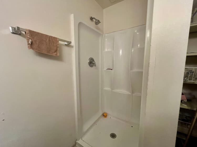 Milwaukee County apartments for rent - image - large (44).jpeg