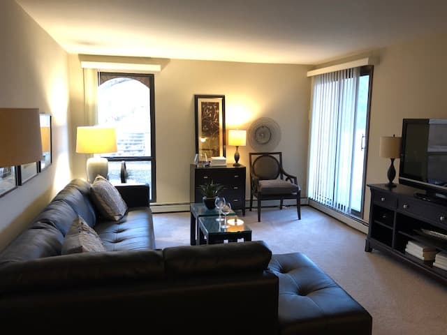 Milwaukee County apartments for rent - image - IMG_2312.jpg