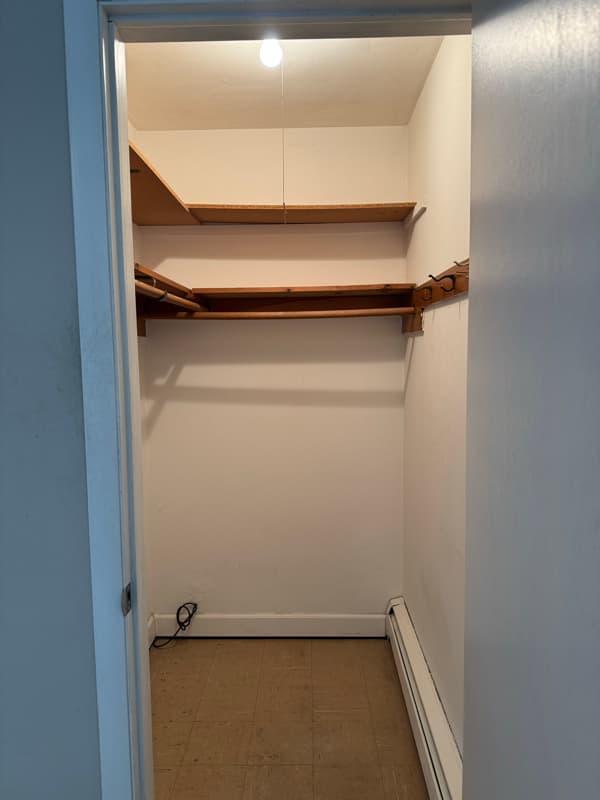 Milwaukee County apartments for rent - image - 6F03ED57-CC37-4B93-8EAF-C33B7ADF4F52.jpg