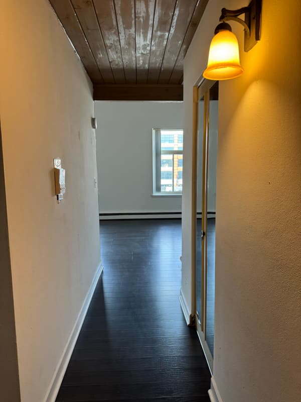 Milwaukee County apartments for rent - image - AC83E329-24DE-4CF7-AF96-218A1D344643.jpg