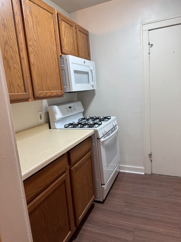 Milwaukee County apartments for rent - image - IMG_7763.png