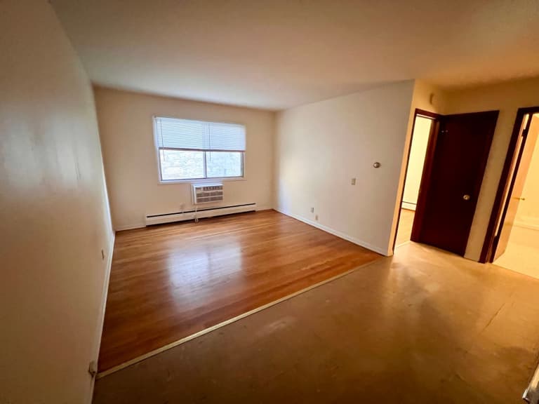 undefined apartments for rent - image - large.jpeg