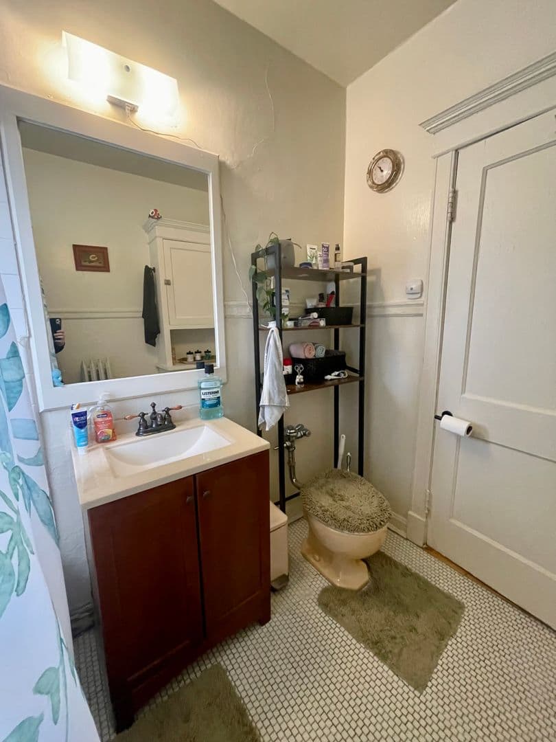 Milwaukee County apartments for rent - image - large (42).jpeg