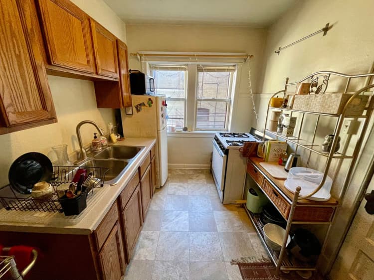 Milwaukee County apartments for rent - image - large (16).jpeg