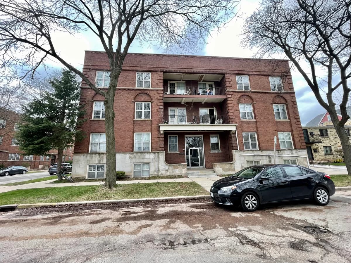 Milwaukee County apartments for rent - image - property-image-1793284601184.jpeg