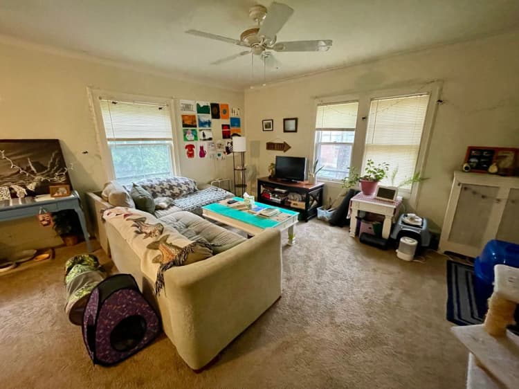 Milwaukee County apartments for rent - image - large (2).jpeg