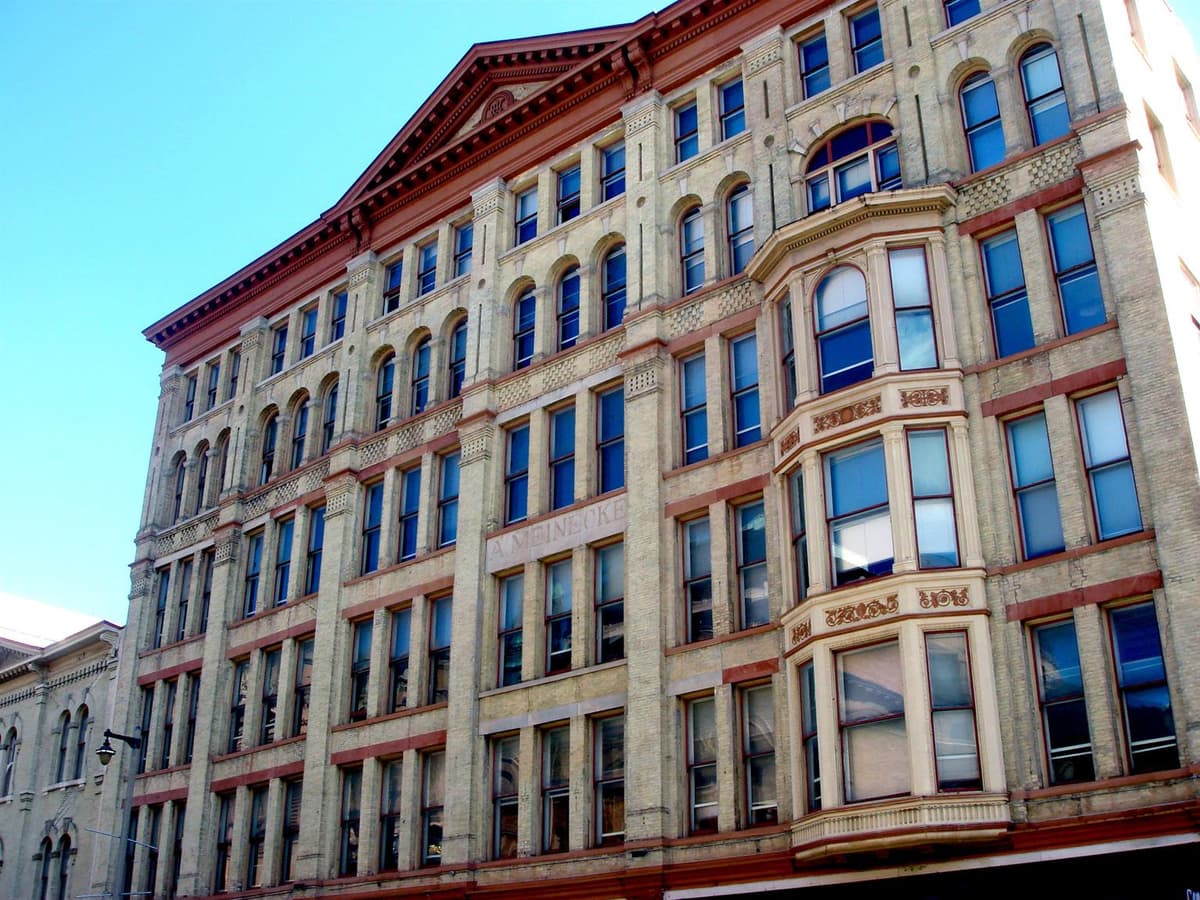 Milwaukee County apartments for rent - Property image - 125 E. Wells Street - 2