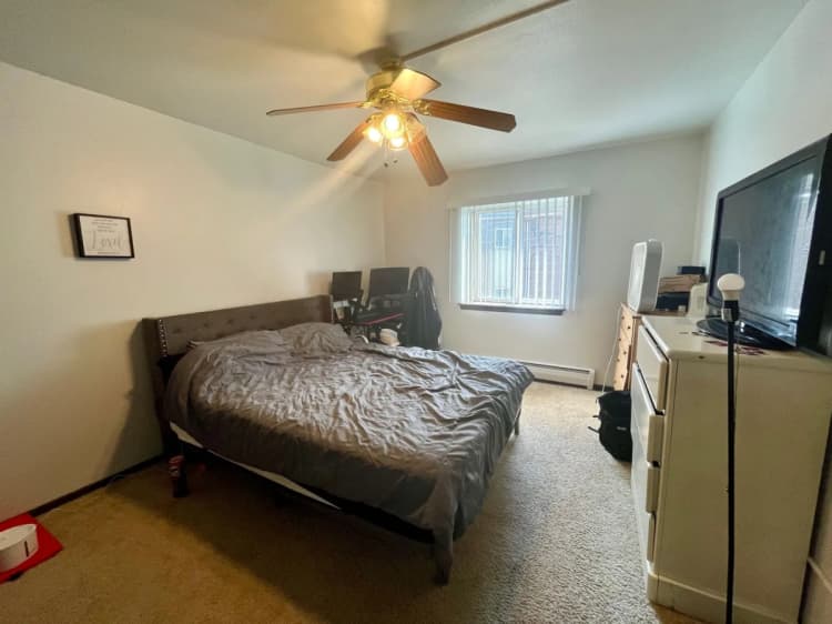 Milwaukee County apartments for rent - image - imgi_29_large.webp