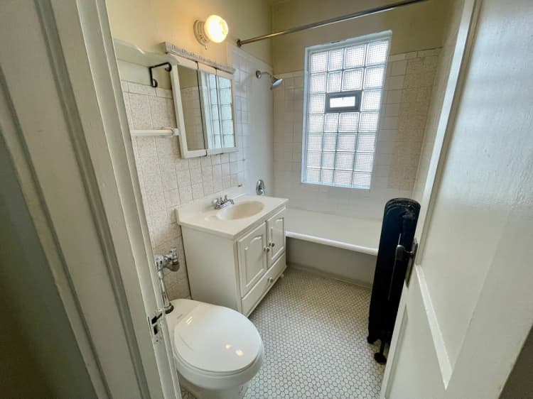 Milwaukee County apartments for rent - image - property-image-1793203337947.jpeg