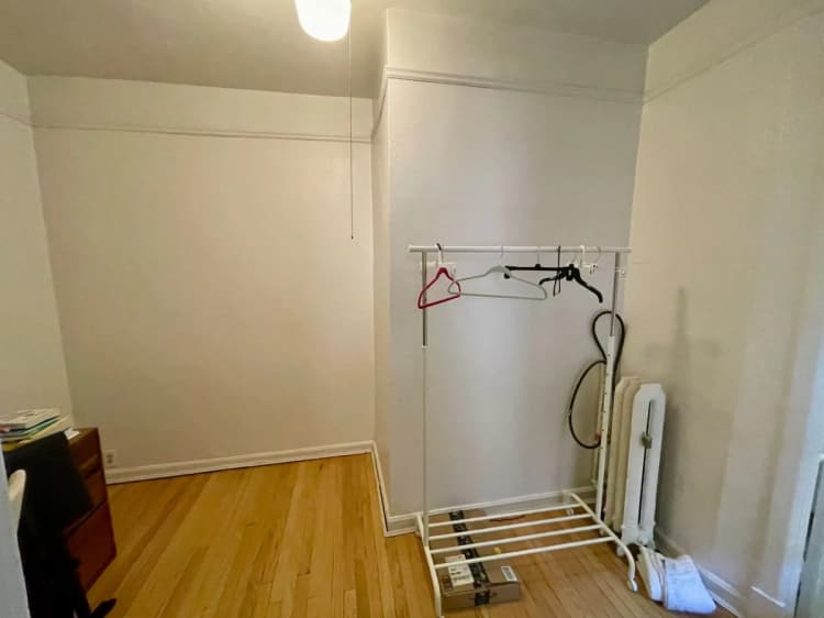 Milwaukee County apartments for rent - image - imgi_25_large.webp