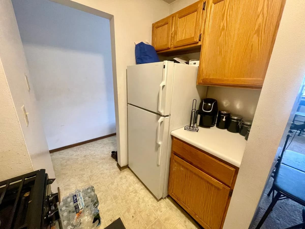 Milwaukee County apartments for rent - Property image - 2639 N Prospect Ave - 3