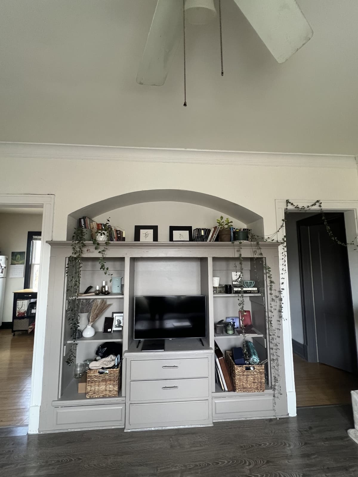 Milwaukee County apartments for rent - Property image - 2025 North Hubbard Street - 3