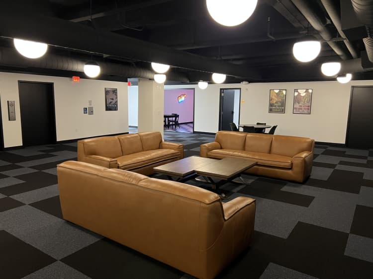 Milwaukee County apartments for rent - image - d80db7d2df2c4a489e6cb684eb9db4d6.jpg