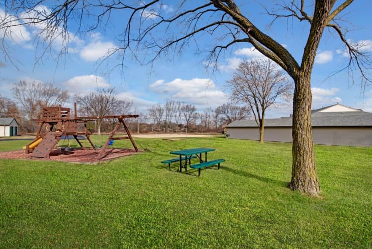Milwaukee County apartments for rent - image - 26283948