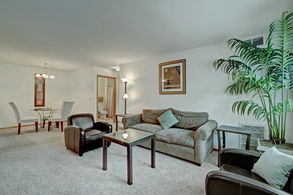 Milwaukee County apartments for rent - image - 27964135