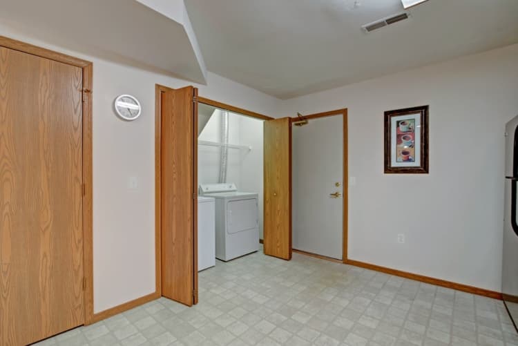 Milwaukee County apartments for rent - image - 27964138
