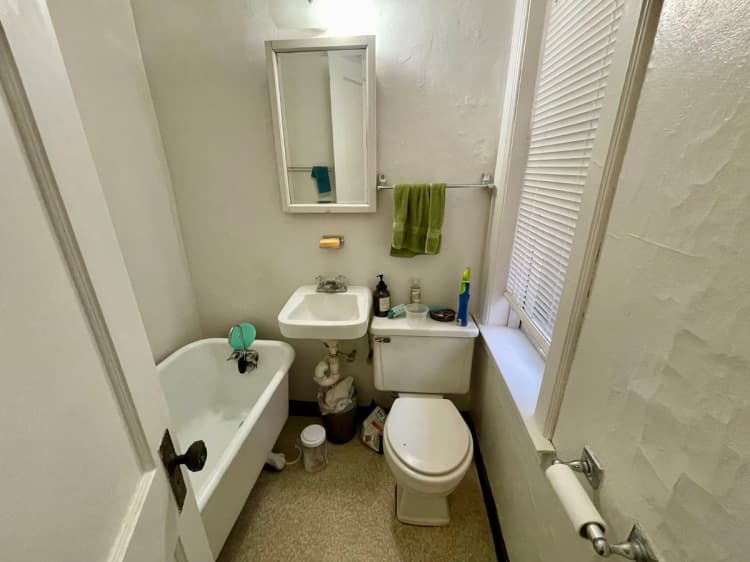 Milwaukee County apartments for rent - image - large (18).jpeg