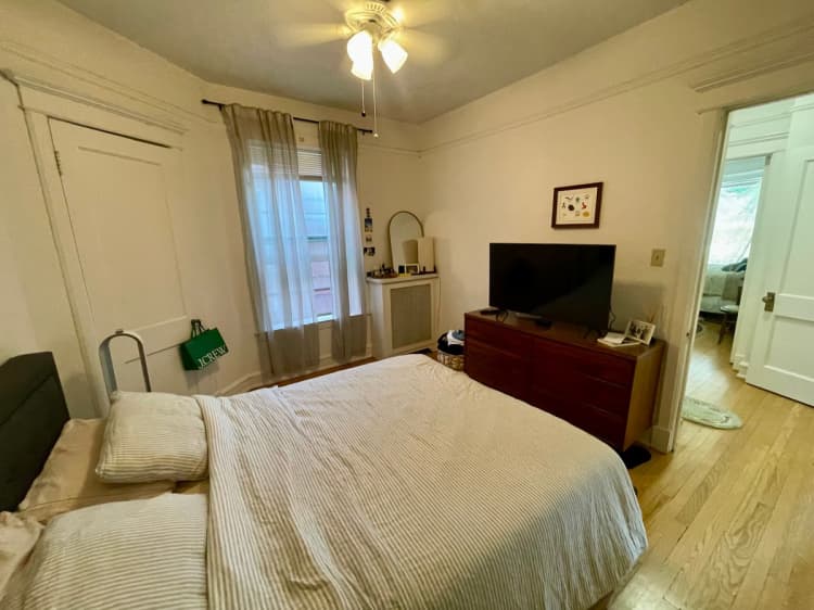 Milwaukee County apartments for rent - image - large (12).jpeg