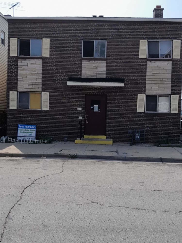 Milwaukee County apartments for rent - image - property-image-1791882991015.jpeg