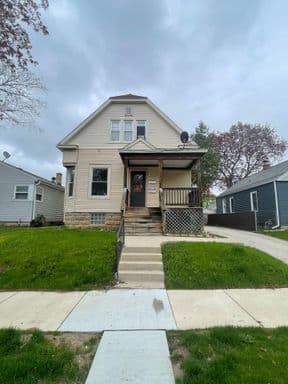 Milwaukee County apartments for rent - Property image - 1918 S. 5th Pl. - 2
