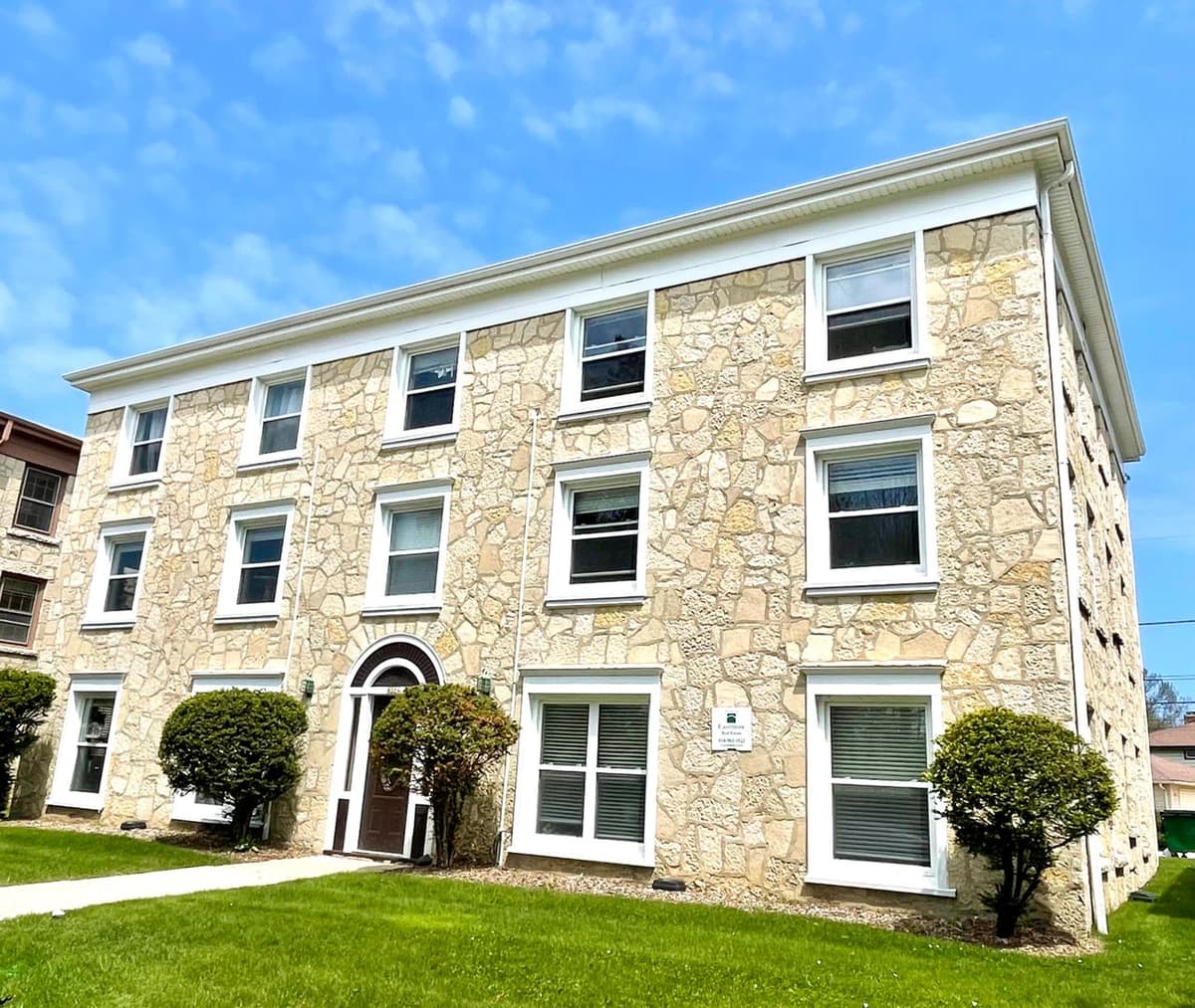 Milwaukee County apartments for rent - Property image - 4384 N Wilson Dr - 1