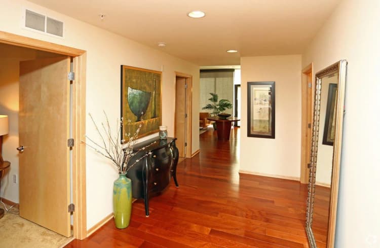 Milwaukee County apartments for rent - image - 122-hallway-v1-1920w-1.jpg