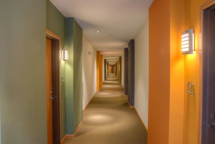 Milwaukee County apartments for rent - image - Building 6 Apartments - Hallway.jpg