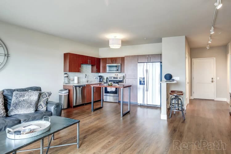 Milwaukee County apartments for rent - image - Granary Lofts - Rooftop.jpg