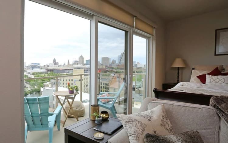 Milwaukee County apartments for rent - image - Granary Lofts- Balcony.jpg