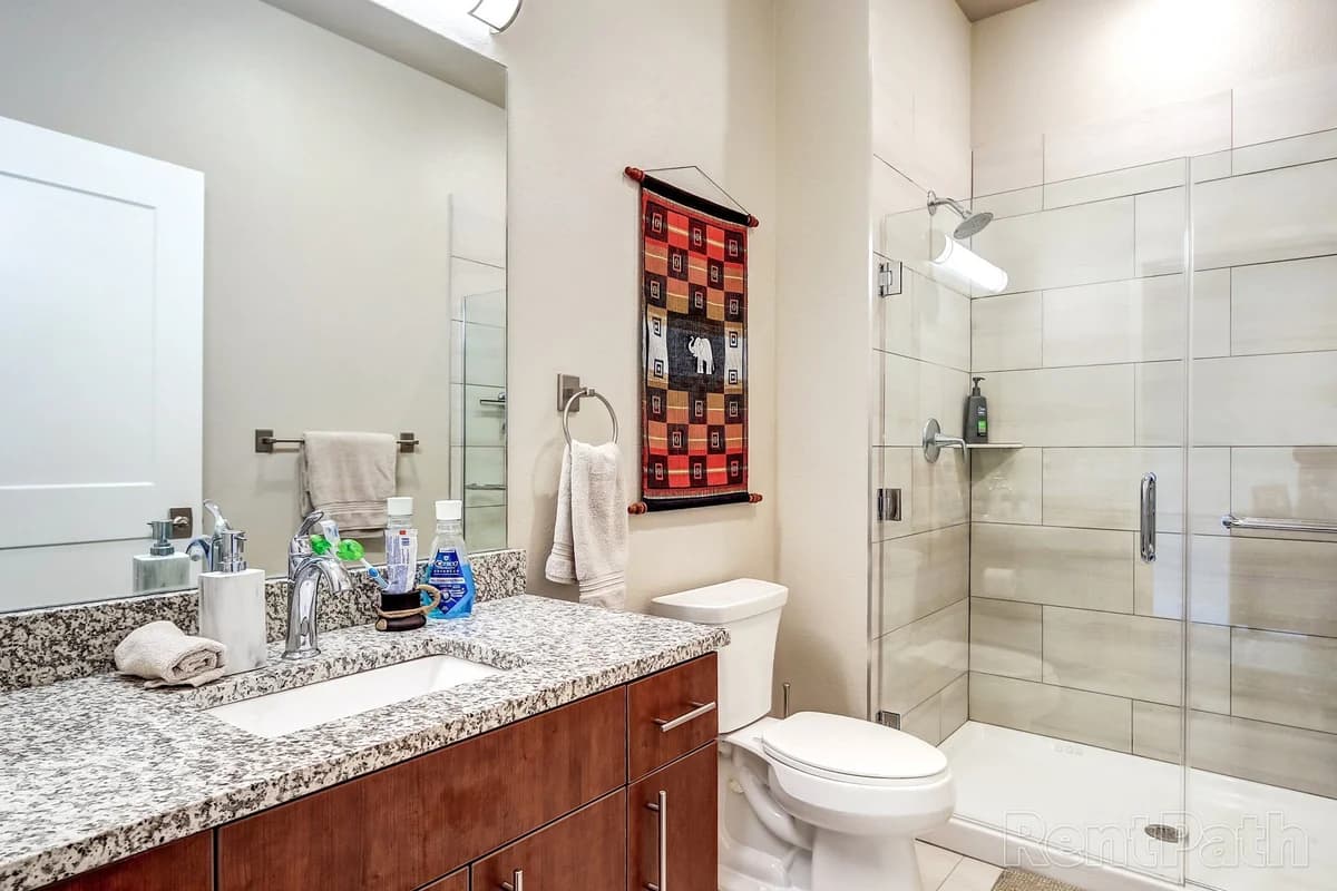 Milwaukee County apartments for rent - image - Granary Lofts - Bathroom.jpg