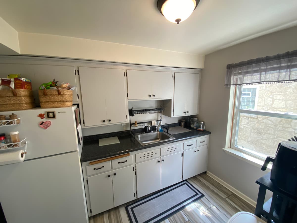 Milwaukee County apartments for rent - Property image - 4348 N Wilson Dr - 2