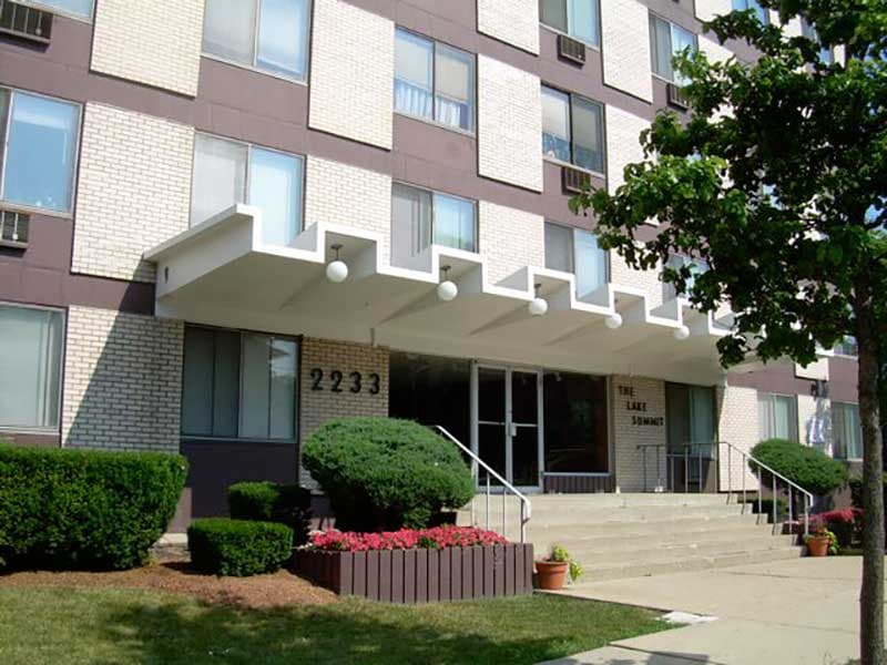 undefined apartments for rent - image - LakeSummit-2233-front-view.jpg