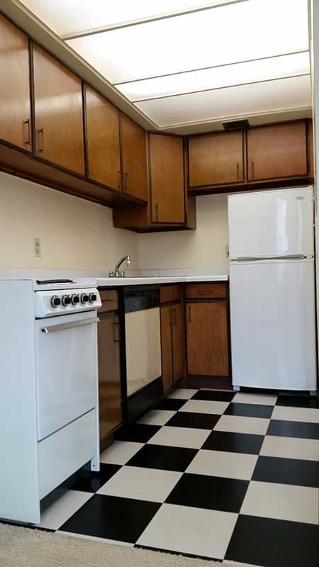 undefined apartments for rent - image - LakeSummit-kitchen3.jpg