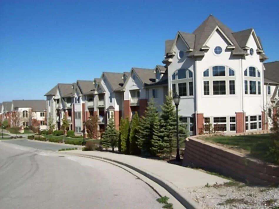 Milwaukee County apartments for rent - Property image - Capitol Hill Senior - 3