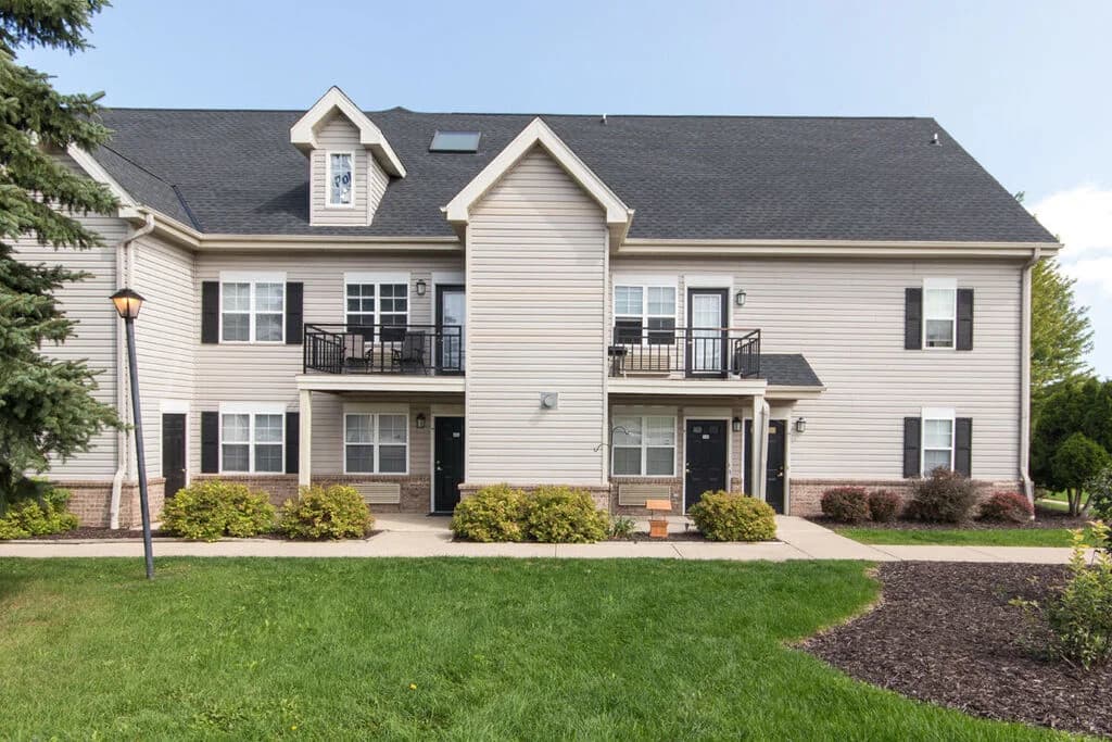 Milwaukee County apartments for rent - Property image - Madison Woods - 1