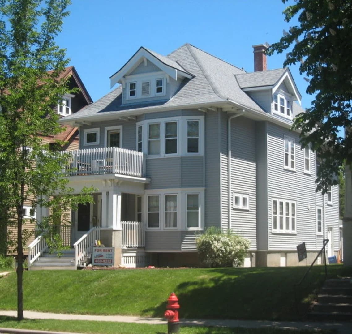 Milwaukee County apartments for rent - Property image - 3244 - 3246 N Oakland Ave - 3244 46 - 1