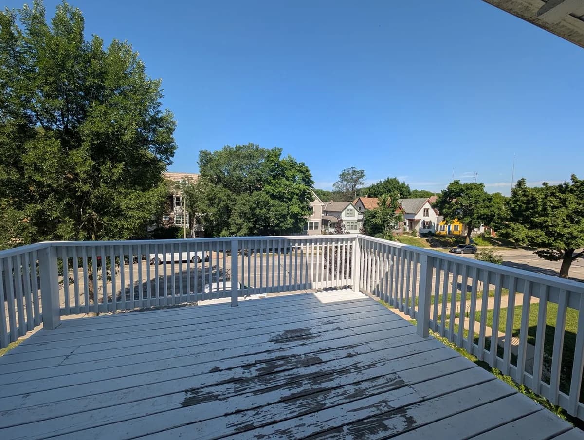 Milwaukee County apartments for rent - Property image - 3244 - 3246 N Oakland Ave - 3244 46 - 3