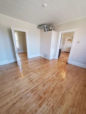 Milwaukee County apartments for rent - Property image - 800 E Chambers St. - 3