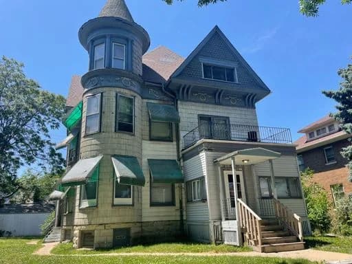 Milwaukee County apartments for rent - Property image - 829 S. 19th St. - 1