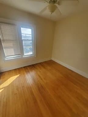 Milwaukee County apartments for rent - Property image - 915 Minnesota Ave. ( 11 Unit) - 3