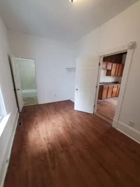 Milwaukee County apartments for rent - Property image - 1568 W Windlake Ave. - 1