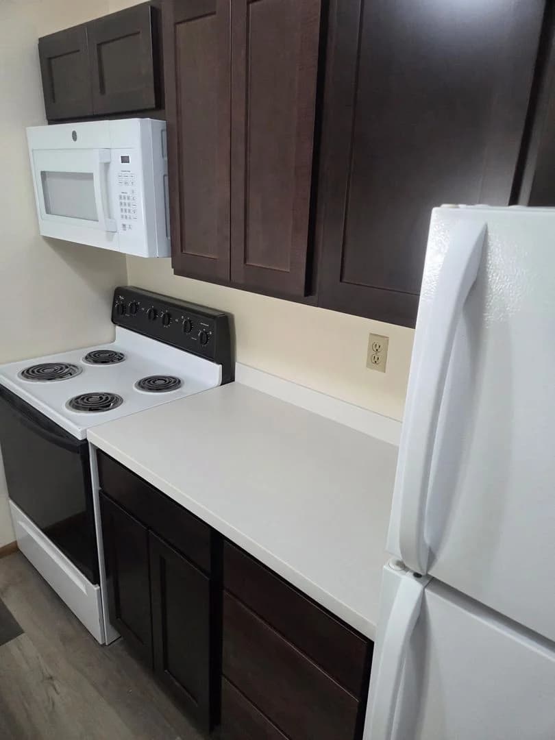 Milwaukee County apartments for rent - Property image - Cherokee Villa Apartments and Town Homes - 3