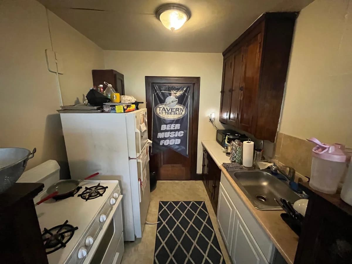 Milwaukee County apartments for rent - Property image - 2637 N Cramer St - 3