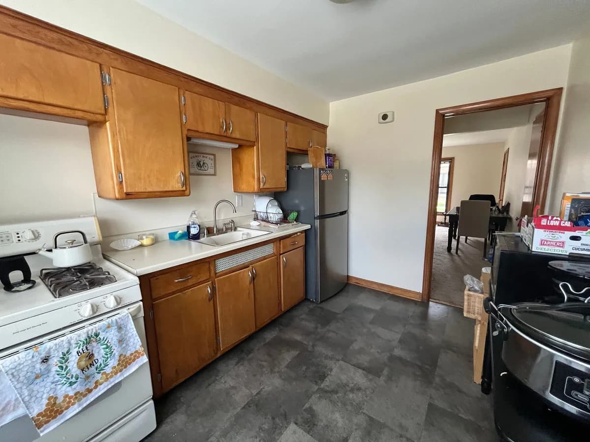 Milwaukee County apartments for rent - Property image - 7260 W. Center St. - 3