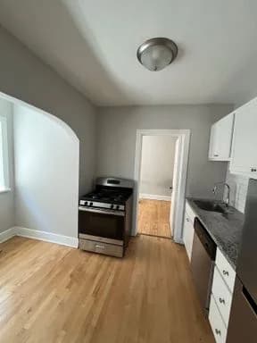 Milwaukee County apartments for rent - Property image - 3279 S Kinnickinnic Ave. - 2