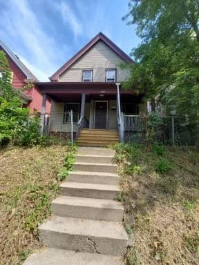 Milwaukee County apartments for rent - Property image - 3416 W Walnut St - 1