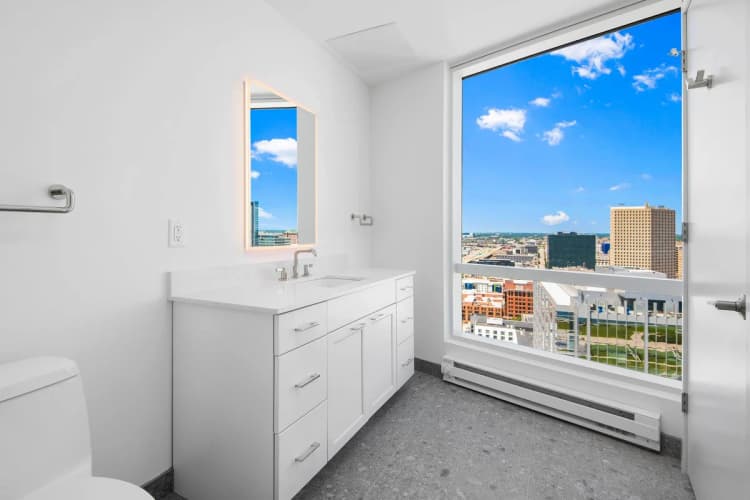 Milwaukee County apartments for rent - image - yardi_image_1790145914458_53_21099754