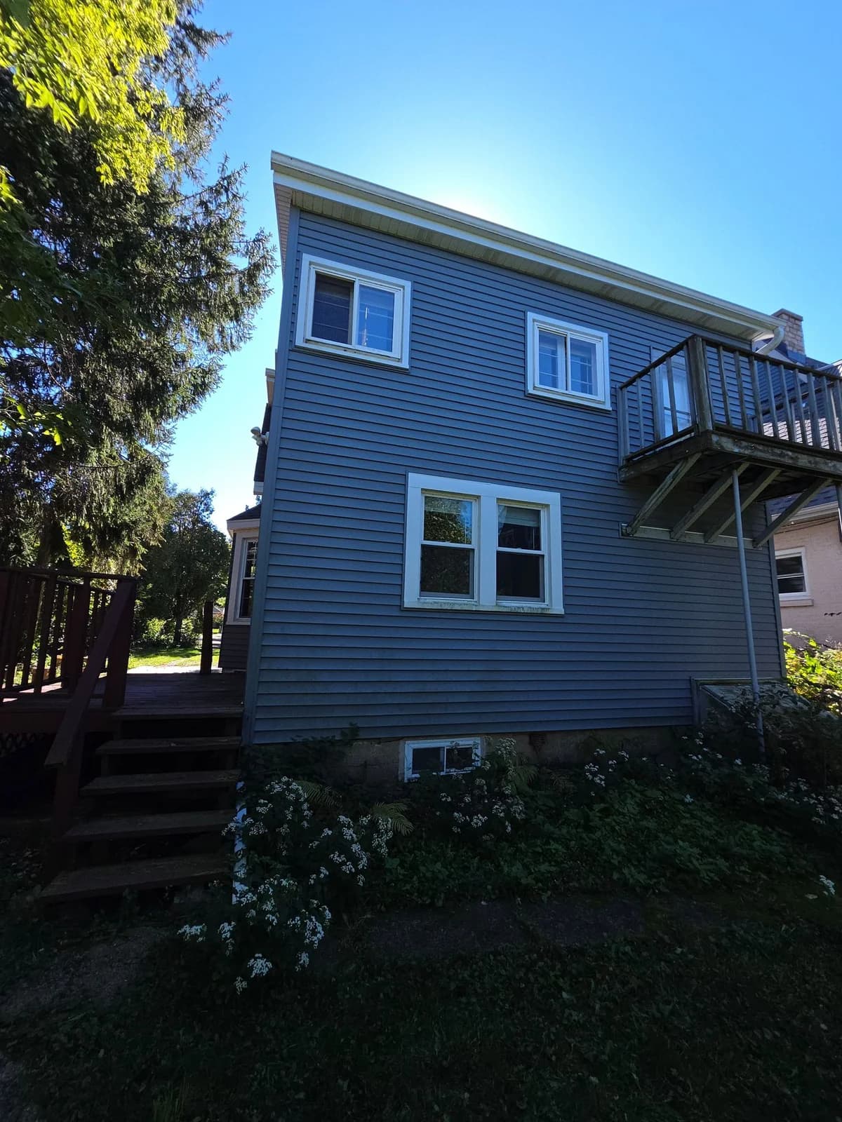 Milwaukee County apartments for rent - Property image - 1118 E Vienna Ave. - Single Family - 1