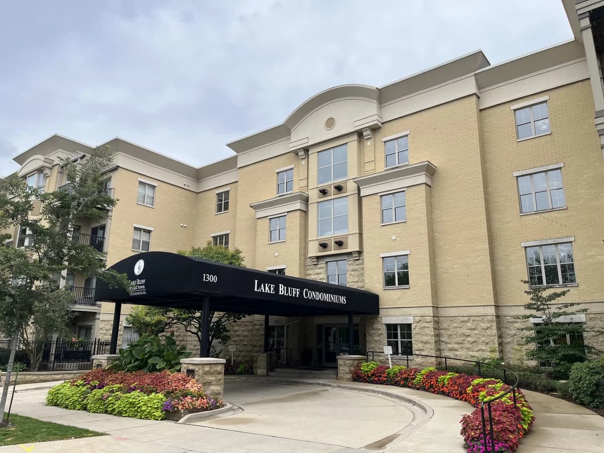 Milwaukee County apartments for rent - Property image - 1300 N Prospect Ave. #217 - Condo - 1